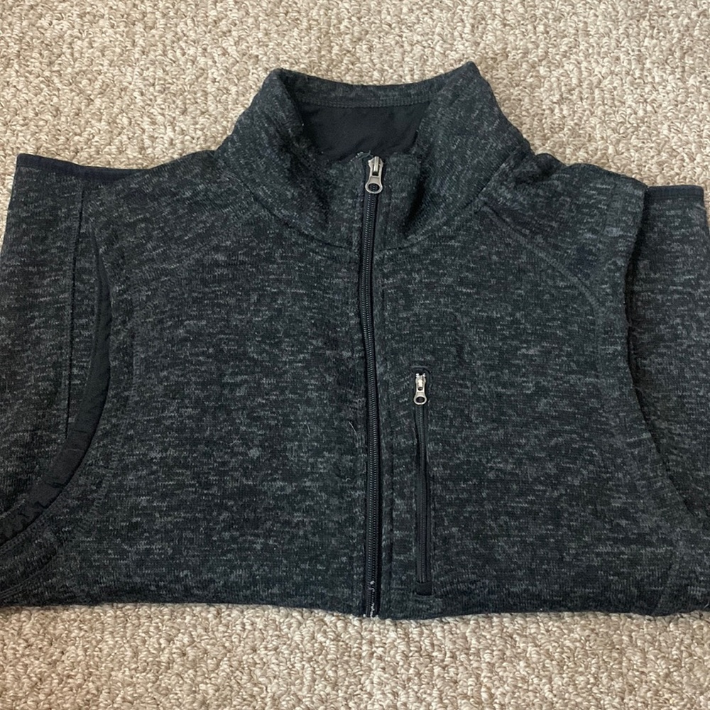 Beverly Hill Polo Club vest